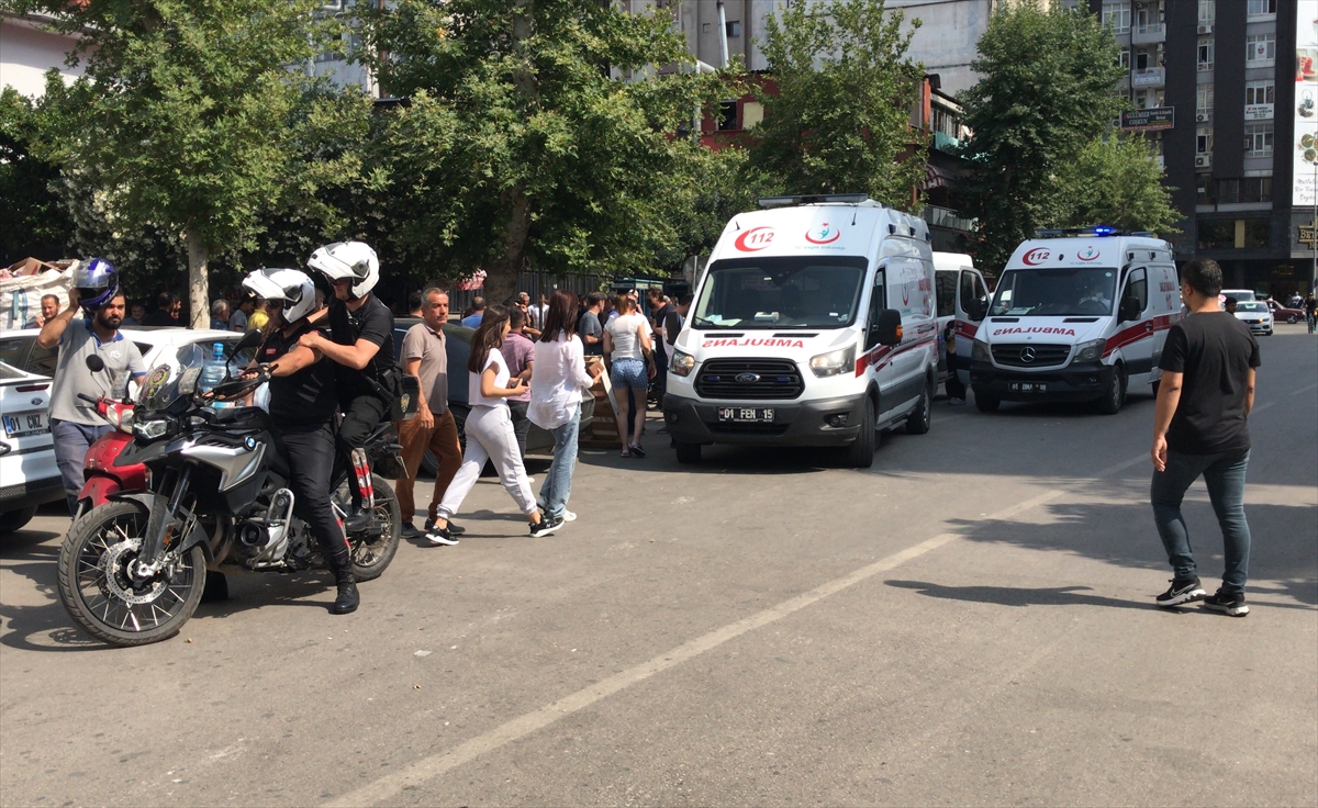 Adana'da bir kişi karısını ve arkadaşını silahla yaraladı