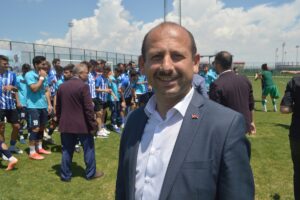 AFYONKARAHİSAR (AA) – Afyonkarahisar'da 10 branşta düzenlenen ÜNİLİG Finalleri tamamlandı.