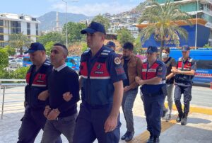 ANTALYA (AA) – Antalya'nın Alanya ilçesinde düzenlenen yasa dışı bahis