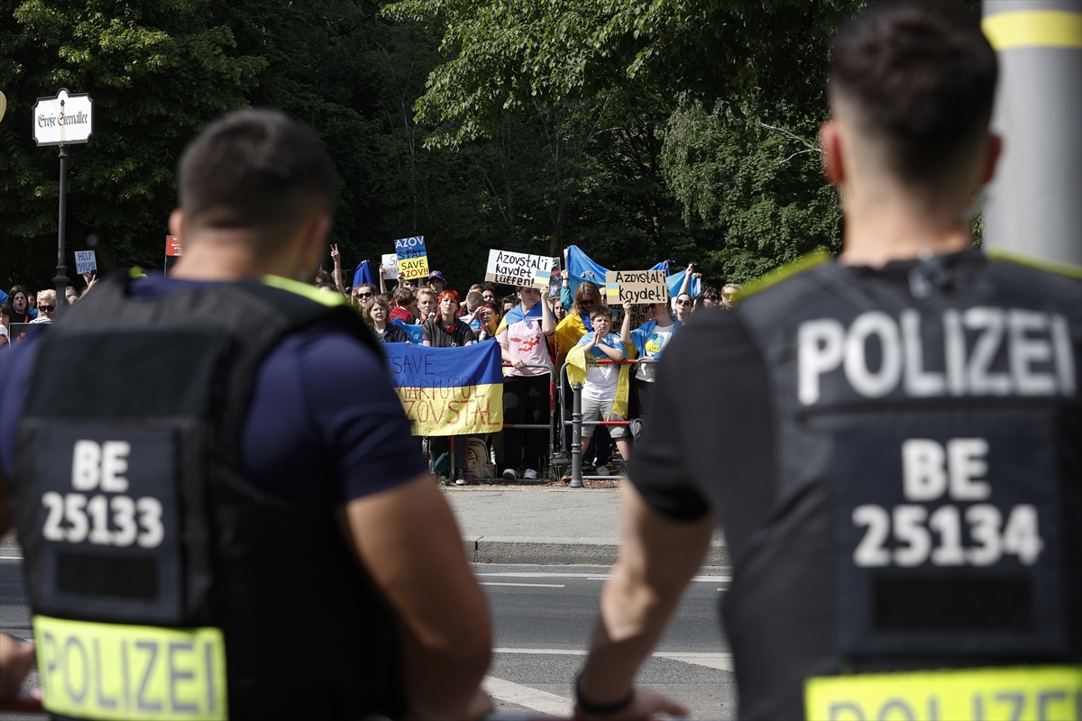 Almanya'daki Ukraynalılar, sivillerin tahliyesi için Türkiye'den yardım istedi