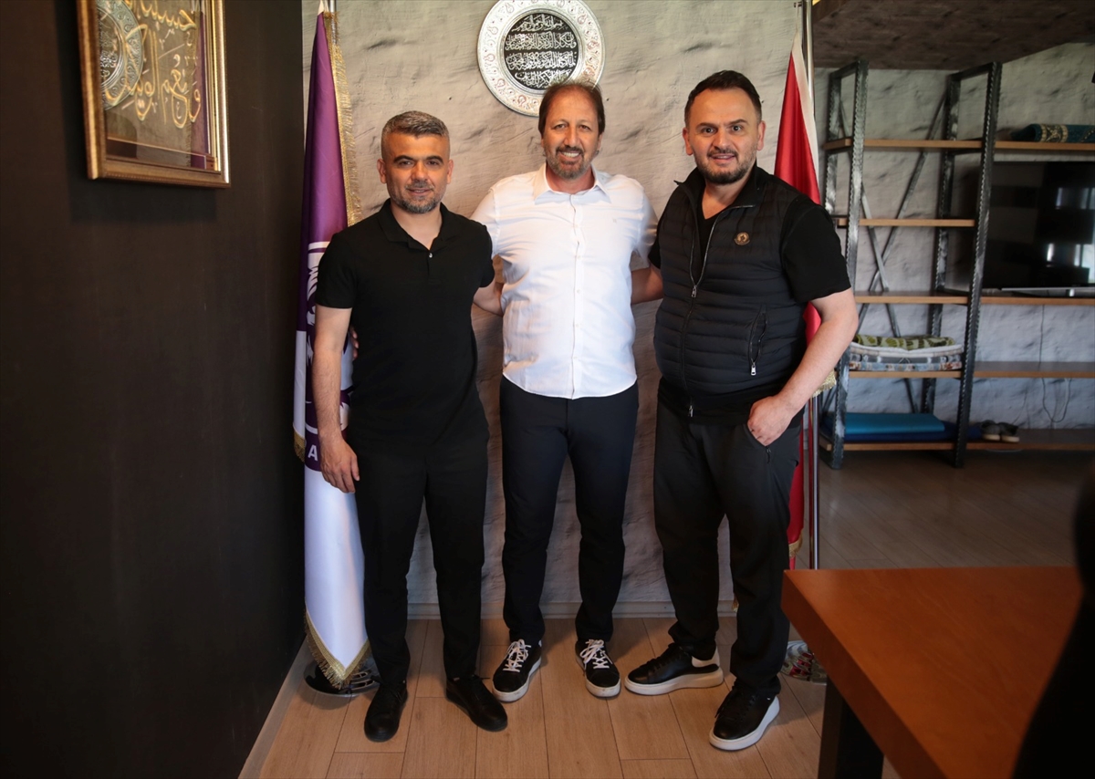 Ankara Keçiörengücü, teknik direktör Taner Taşkın'ın sözleşmesini 2 yıl uzattı