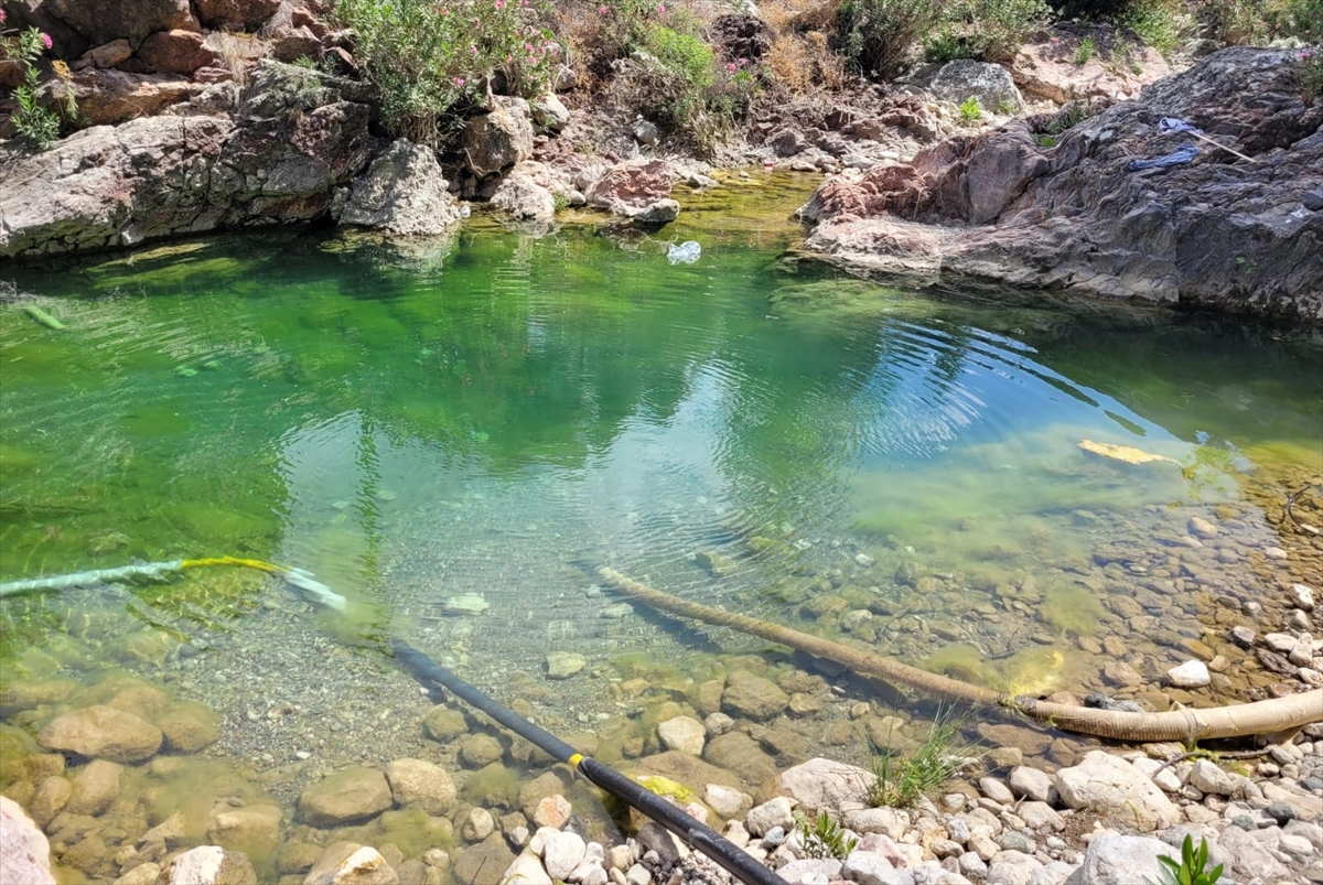 Antalya'da 9 yaşındaki çocuk yüzmek için girdiği derede boğuldu