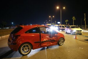 ANTALYA (AA) – Antalya'da otomobil ile motosikletin çarpışması sonucu 1