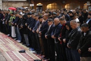 - Bosna Hersek, Sırbistan, Hırvatistan ve Karadağ'da yaşayan Müslümanlar, bayram