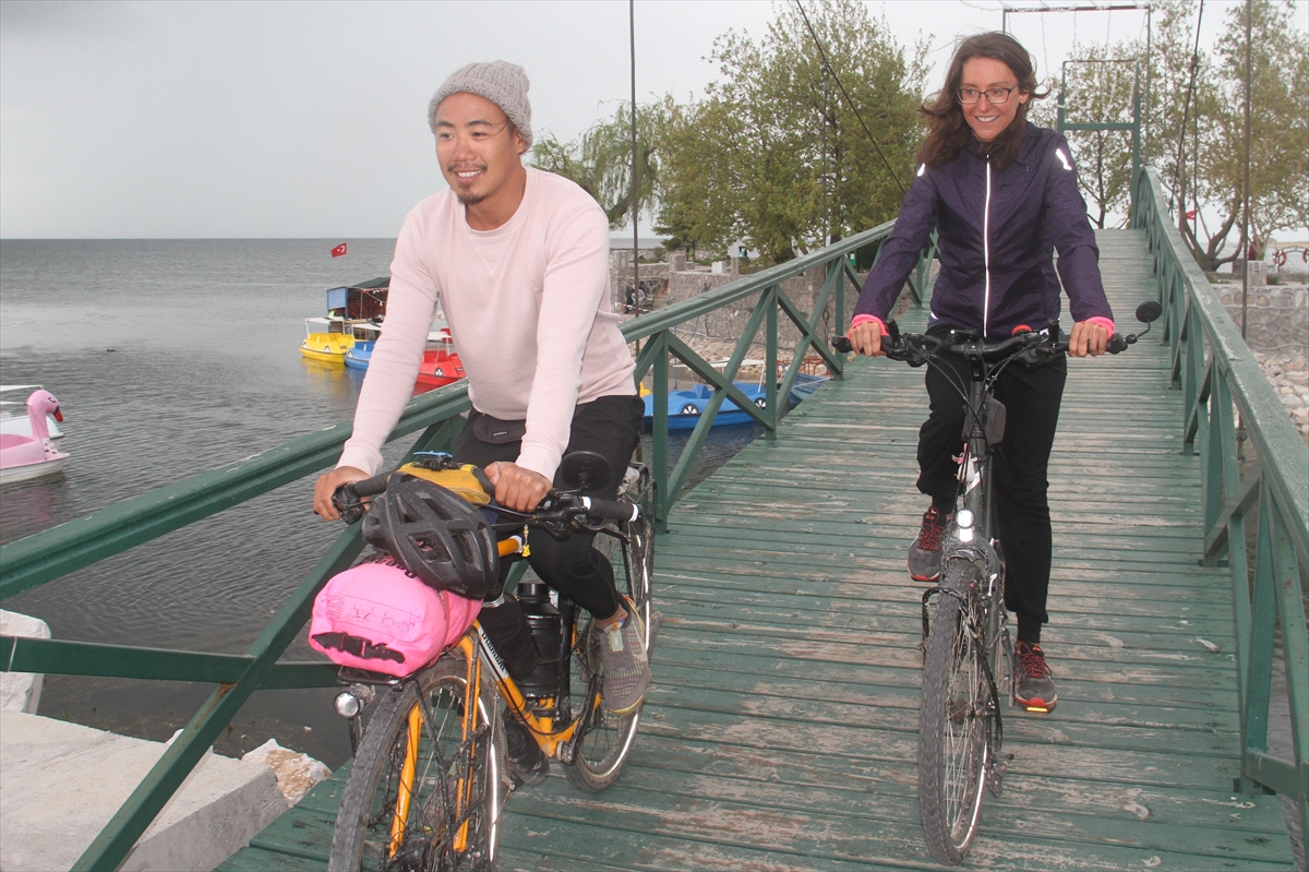 Bisikletle Avrupa ve Asya turuna çıkan çift Konya'ya geldi