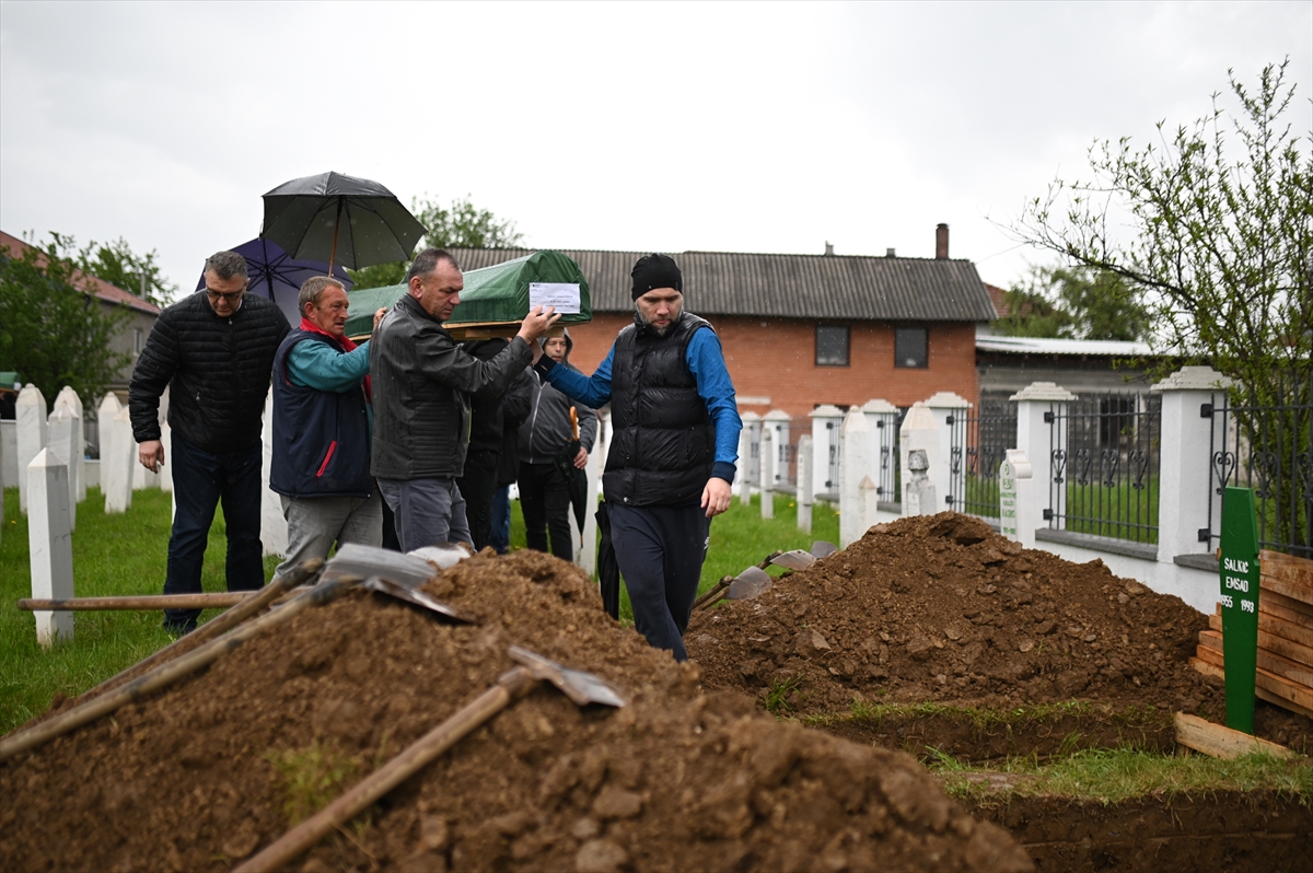 Bosna Hersek'teki Ahmiçi Katliamı'nın 9 kurbanı daha toprağa verildi