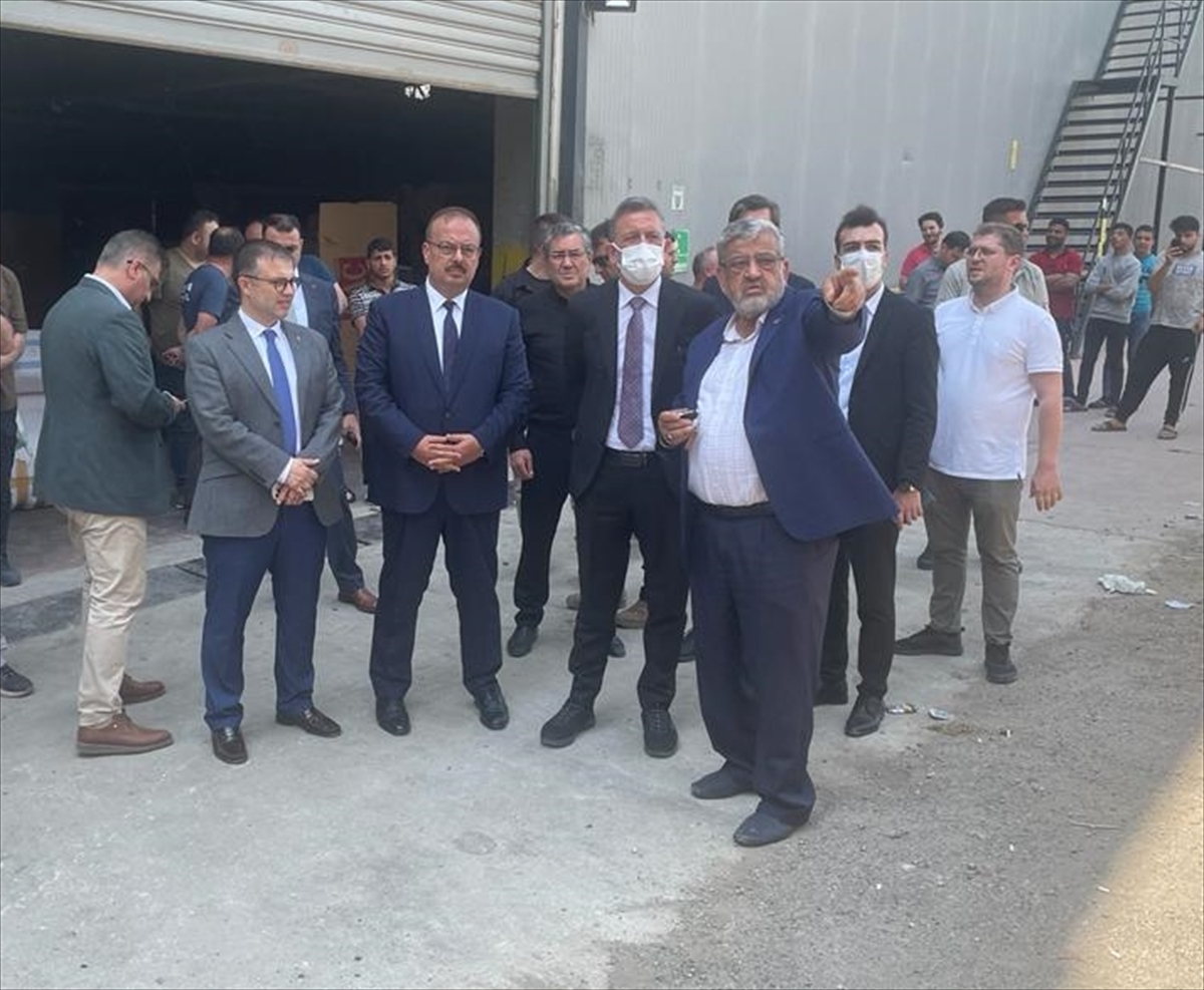 BURSA (AA) – Bursa'nın Kestel ilçesinde fabrikada çıkarak tesisin tamamına