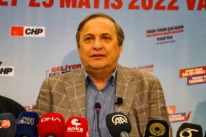 VAN (AA) – CHP Genel Başkan Yardımcısı Seyit Torun, "İktidara