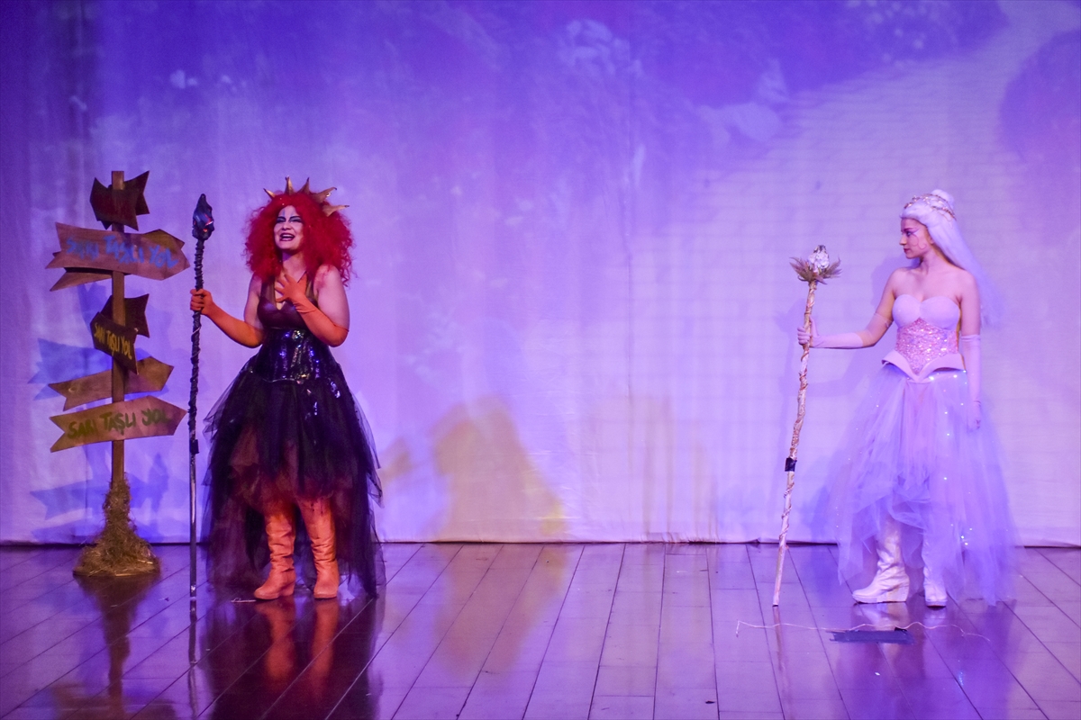 Çocuk müzikali “Sihirbaz Oz” Gaziantep'te sahnelendi