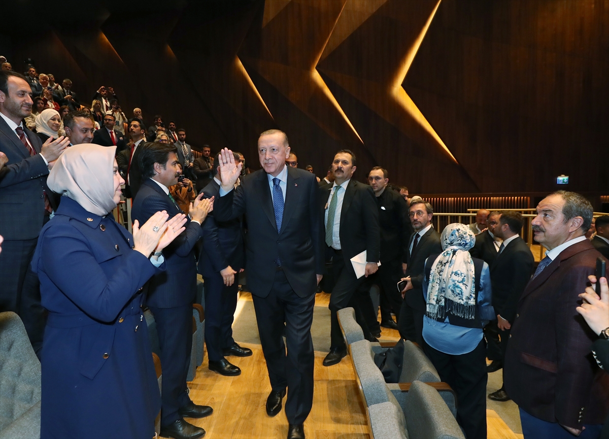 Cumhurbaşkanı Erdoğan, “Yassıada Mahkemesi Yargılanıyor” programında konuştu: (1)