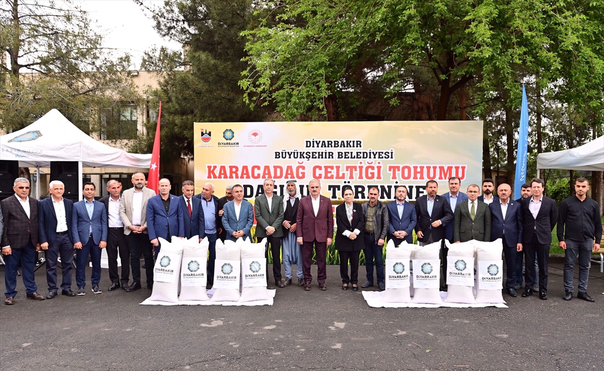 Diyarbakırlı 75 çiftçiye 63 ton çeltik tohumu dağıtıldı