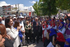 EDİRNE (AA) – Edirne'nin Keşan ilçesinde "1. Hıdırellez ve Dallık