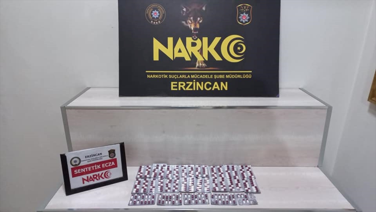 Erzincan'da uyuşturucu nitelikli hap sattığı iddia edilen şüpheli tutuklandı
