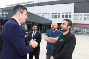 ERZURUM (AA) – İLHAMİ ERKILIÇ – Erzurum'da 6. kattan düşen