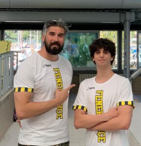 ANKARA (AA) – Fenerbahçeli yüzücü Demir Özdemir, 34 yıldır kırılamayan