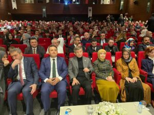 - "Gelecek sene ramazanda yeni bir Türkiye'nin ufkunda 'Gelecek' çınarı