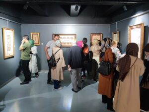 ANKARA (AA) – Tezhip sanatçısı Hilal Güçlü'nün "Gelenekten Modernliğe" sergisi