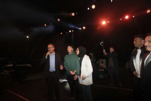 - "Afyonkarahisar'ı üniversiteleri ile spor tesisleri ile gençlik yatırımlarıyla başka