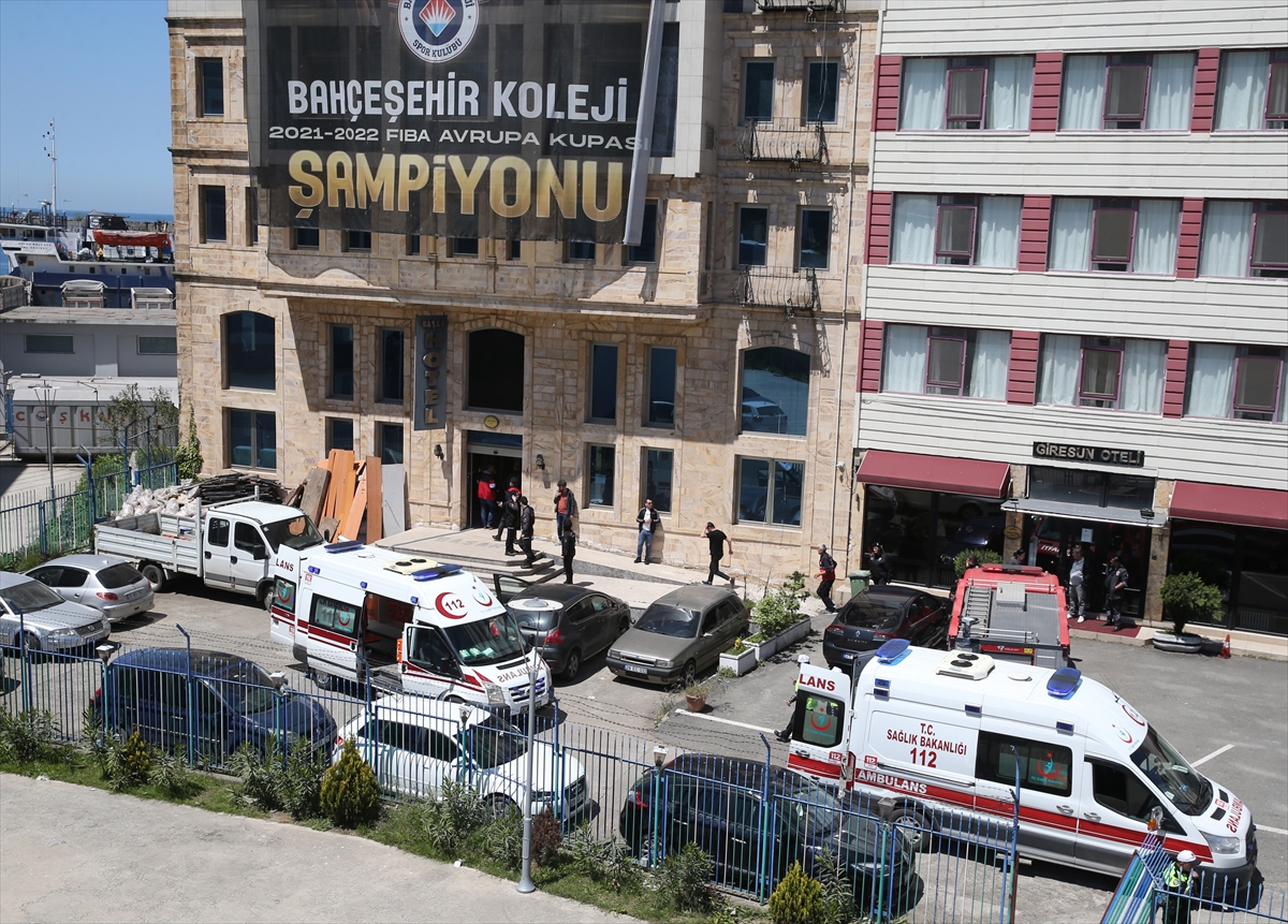 Giresun'da tadilat yapılan otelde asansör boşluğunda çalışan işçilerin üzerine asansör düştü