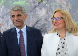 BATUM (AA) – Gürcistan'ın Batum kentinde, Türkiye Cumhuriyeti Kültür ve