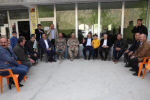 HAKKARİ (AA) – Hakkari Valisi ve Belediye Başkan Vekili İdris