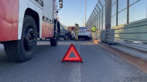 İSTANBUL (AA) – Haliç Köprüsü'nde meydana gelen trafik kazasında bir