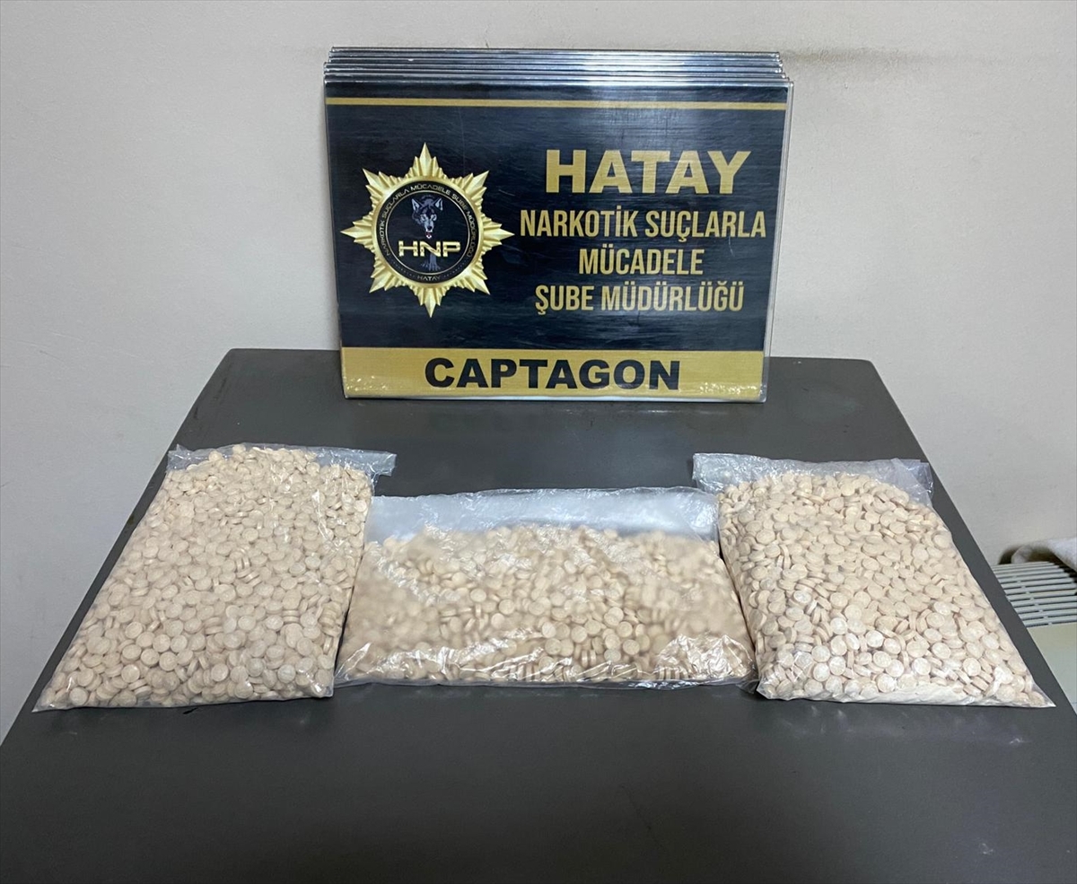 Hatay'da otomobilde 5 bin 116 uyuşturucu hap ele geçirildi