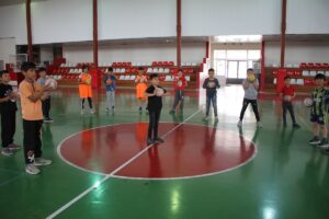 VAN (AA) – NAZLI TİMUR – Van'da, internetten yaptığı araştırmayla