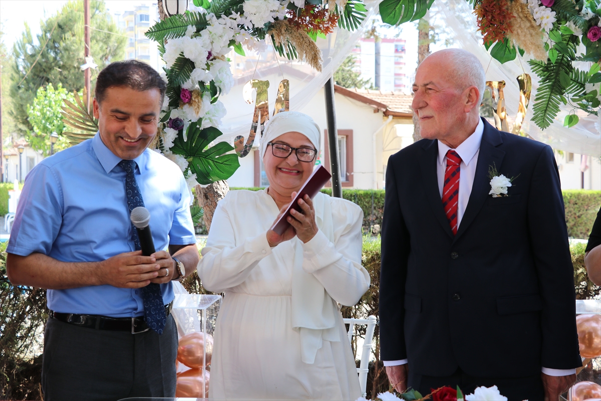 ADANA (AA) – Adana'da rahatsızlığı nedeniyle 4 yıl önce huzurevine