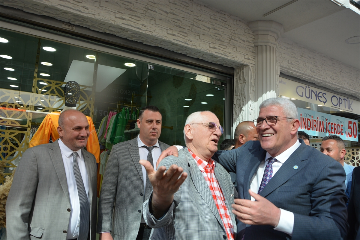 İYİ Parti Grup Başkanvekili Dervişoğlu, mahalle teşkilatında partililere hitap etti: