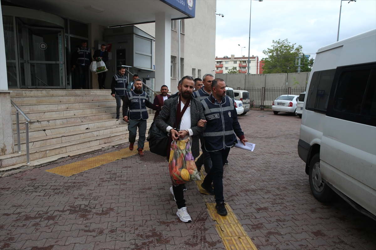 Kayseri'de aralarında firari hükümlülerin de bulunduğu 16 kişi yakalandı