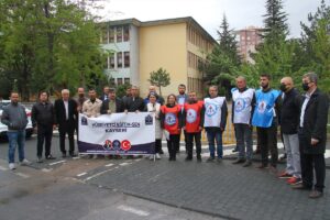 - Olay anı okulun güvenlik kamerasına yansıdı