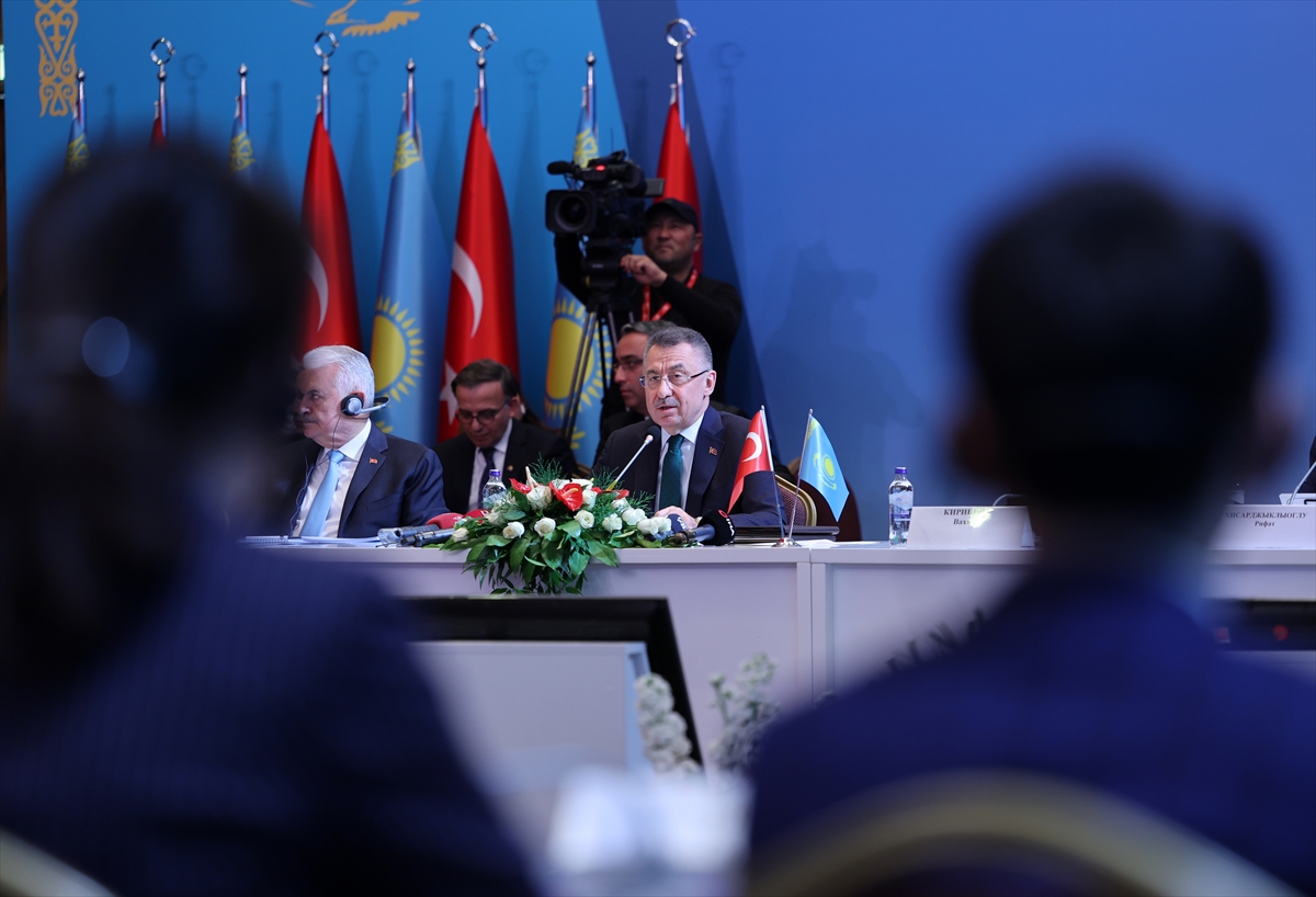 Cumhurbaşkanı Yardımcısı Oktay, Kazakistan-Türkiye İş Dünyası Temsilcileri Buluşması'nda konuştu: