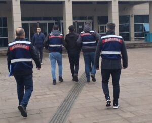 KİLİS (AA) – Kilis'te, terör örgütü PKK/KCK'ya yönelik operasyonda gözaltına