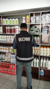 - Tarımsal faaliyetlerde kullanılan ve içeriğindeki zararlı maddeler nedeniyle toplum