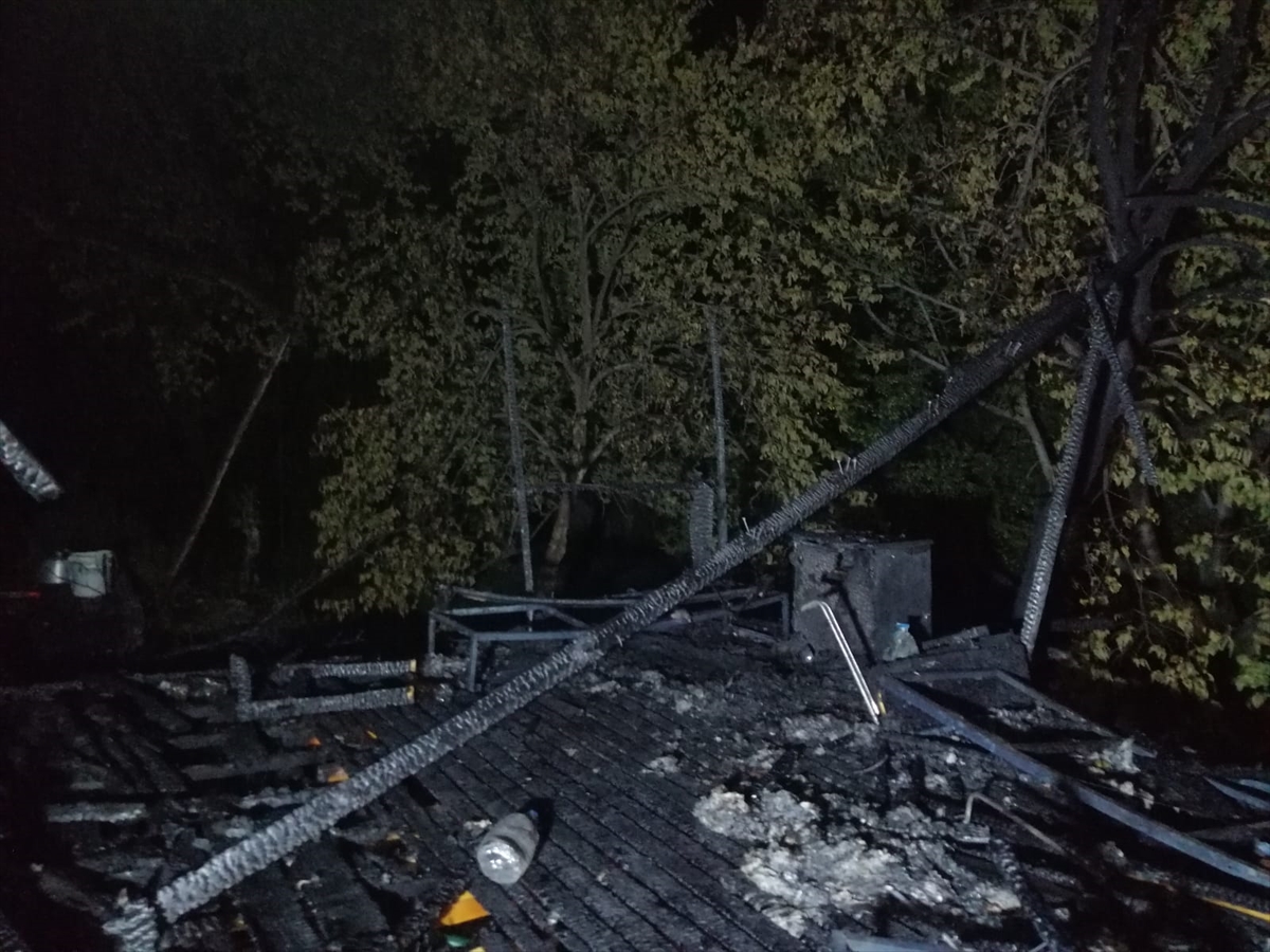 Malatya'da bağ evinde çıkan yangın söndürüldü