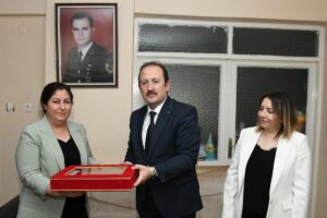 MERSİN (AA) – Mersin Valisi Ali Hamza Pehlivan, göreve başladığı