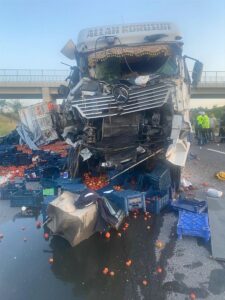 - Zincirleme kazada 3 sürücü de yaralandı 