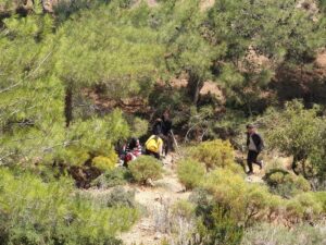 MUĞLA (AA) – Muğla'nın Datça ilçesinde 27 düzensiz göçmen yakalandı.