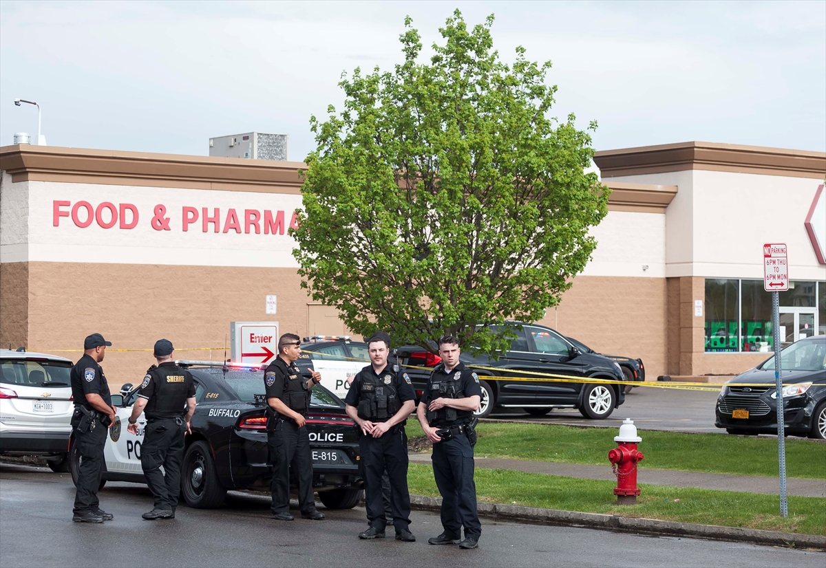GÜNCELLEME 5 – New York'ta bir süpermarkette silahlı saldırı