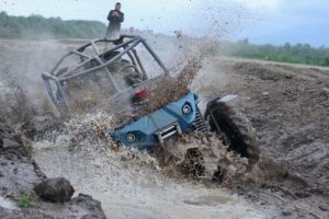 DÜZCE (AA) – Düzce Safari Off-Road Kulübü (DÜSOF) tarafından düzenlenen