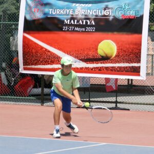 MALATYA (AA) – Türkiye Okul Sporları Federasyonu tarafından düzenlenen Küçükler