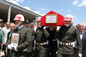 MALATYA (AA) – Kuzey Irak'taki Pençe-Kilit Operasyonu bölgesinde, PKK'lı teröristlerle