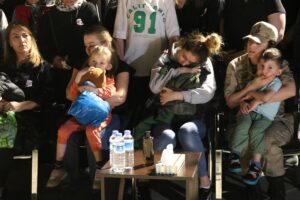 SİİRT (AA) – Siirt'in Pervari ilçesinde PKK'lı teröristlerin yola tuzakladığı