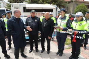 DİYARBAKIR (AA) – Siirt, Şırnak ve Elazığ'da, polis ve jandarma
