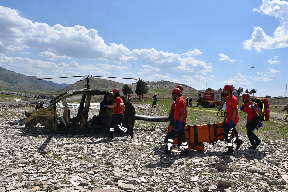 Şırnak'ta 5 ilden 282 kişinin katılımıyla UMKE bölge tatbikatı yapıldı