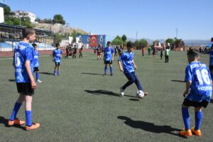 ŞIRNAK (AA) – Şırnak'ta Uluslararası Yetenek Avcıları Futbol Akademisi (UYAFA)