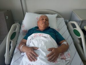 MERSİN (AA) – Mersin'in Tarsus ilçesinde bahçesinde yabani otları temizlediği