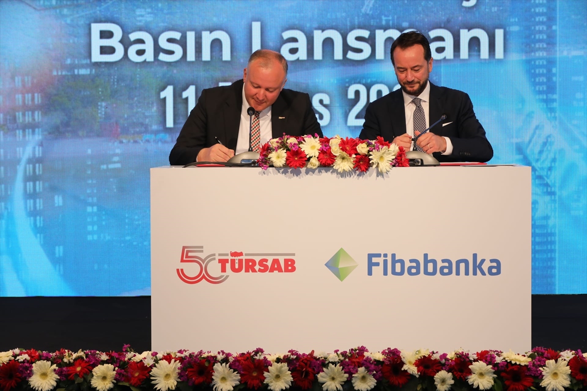 TÜRSAB ve Fibabanka'dan tatil kredisi alanında iş birliği