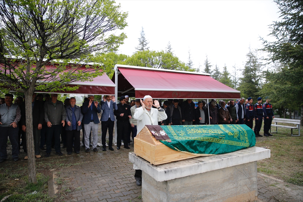 “Üzümler olunca da gelin” diyen Tevhide nine vefat etti